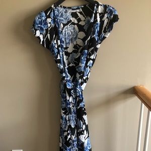 Urban outfitters beautiful wrap dress